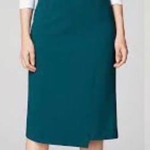 EUC J.Jill zipped hem ponte skirt